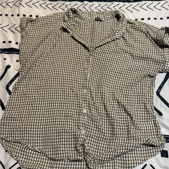 Lucky Brand Button-Up Shirt - Picture 1 of 3
